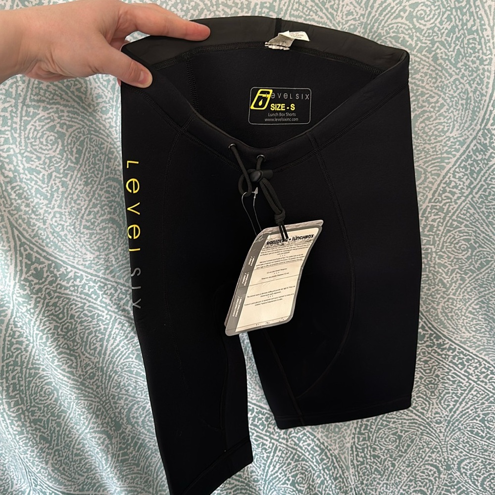 NWT Men's Level Six Lunch Box Neoprene Sz S Shorts